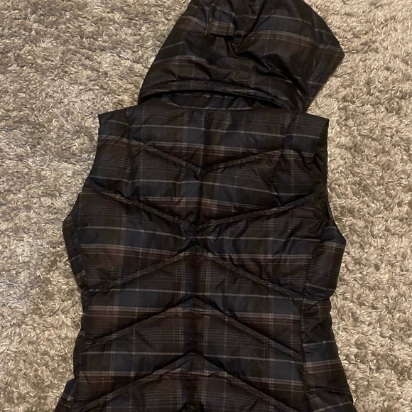 Patagonia Plaid Puffer Vest ~ Small - Picture 2 of 7